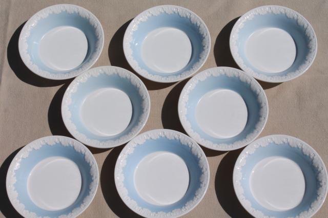 vintage Wedgwood china bowls & plates, Albion blue & white Corinthian embossed border