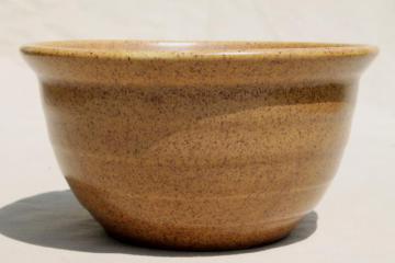 vintage Western / Monmouth pottery stoneware mixing bowl, Mojave tan brown color