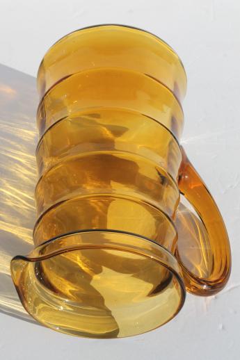 vintage amber glass sangria pitcher, 'saturn' ring band pattern glas