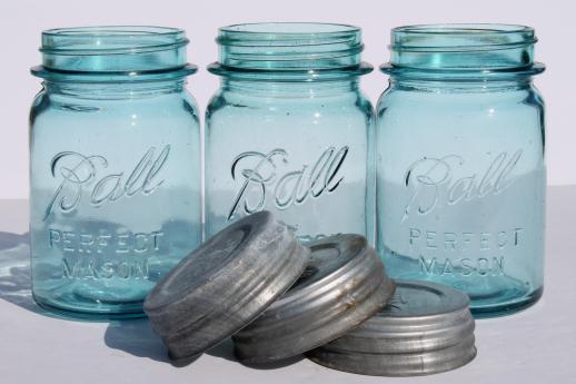 vintage blue mason jar w/ zinc lids,  lot of 6 old Ball jars pint Perfect Mason