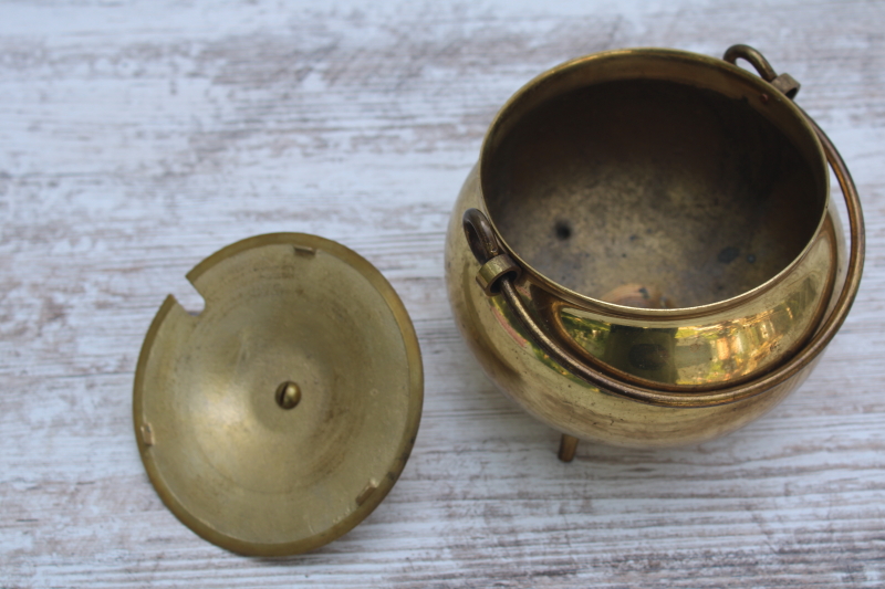 vintage brass cauldron pot w/ lid, small three legged kettle, old fireplace hearth pot