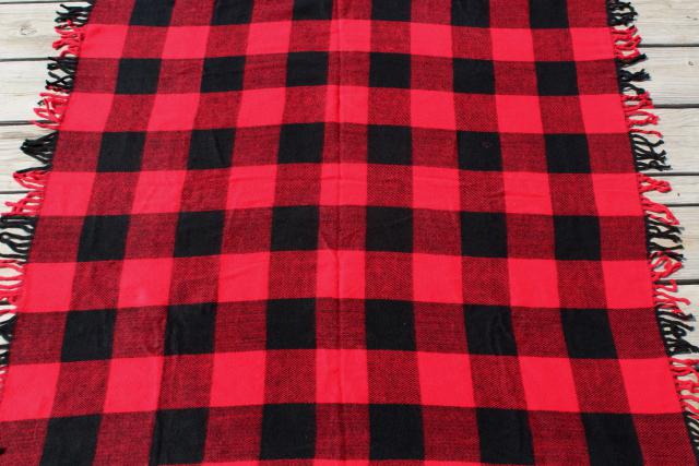 vintage buffalo plaid red & black checked throw blanket, rustic lumberjack camp style 