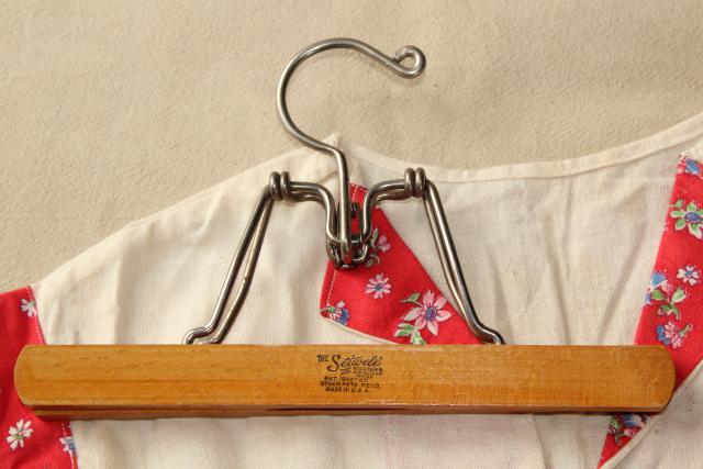 vintage clothespins & clothespin bag, little dress laundry bag made from cotton feed sack