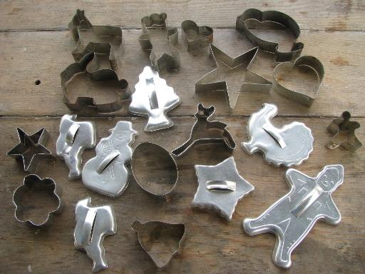 vintage cookie cutter lot, 40 vintage metal and aluminum cookie cutters in old tin