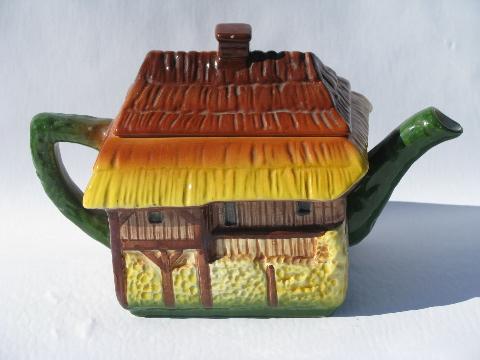 vintage cottageware, old Western Germany thatched cottage teapot