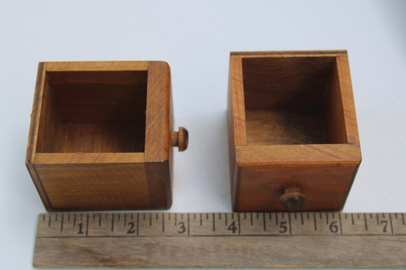 vintage country pine wall hanging or counter top spice box w/ tiny drawers