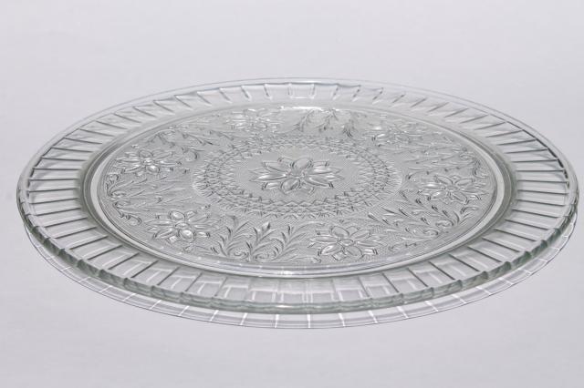vintage crystal clear Indiana glass sandwich pattern cake / torte plate