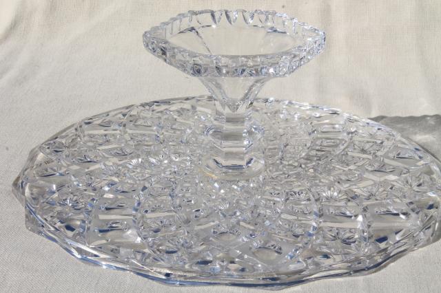 vintage crystal clear glass cake stand, daisy & thumbprint pinwheel pattern glass