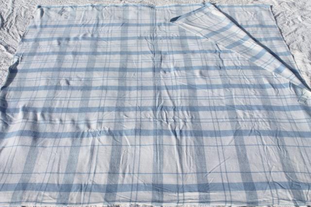 vintage double long fold over blankets, blue & white cotton / wool camp bunk blanket lot