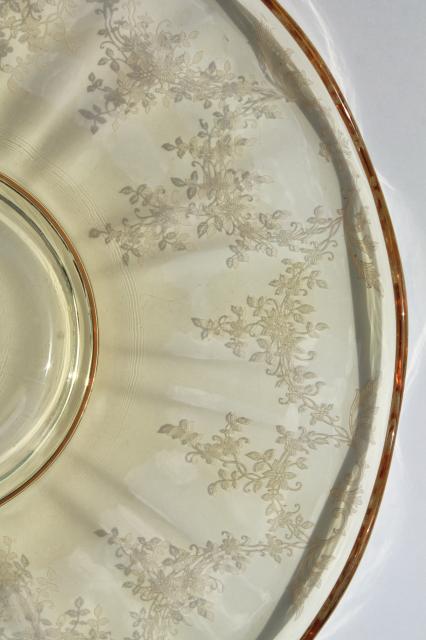vintage etched glass torte plate, topaz yellow depression elegant glass cake plate