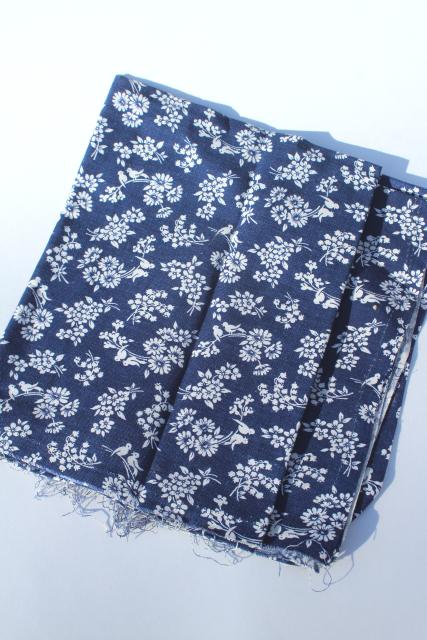 vintage feed sack fabric, daisies & song birds print white on navy blue