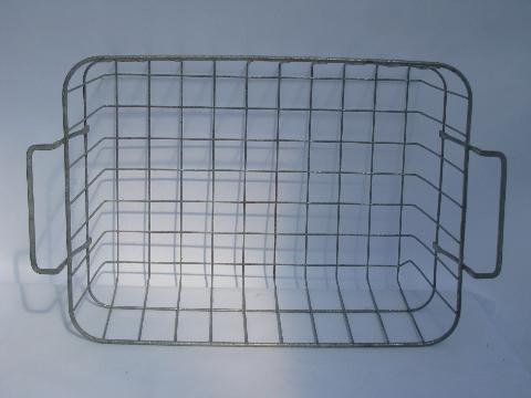 vintage galvanized wire basket storage bin w/ tote handles, for garden / kitchen