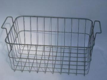 vintage galvanized wire basket storage bin w/ tote handles, for garden / kitchen