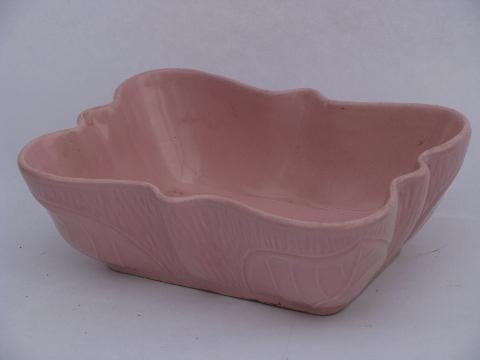 vintage garden pottery pots & planters, mod shapes, retro colors (pink!)