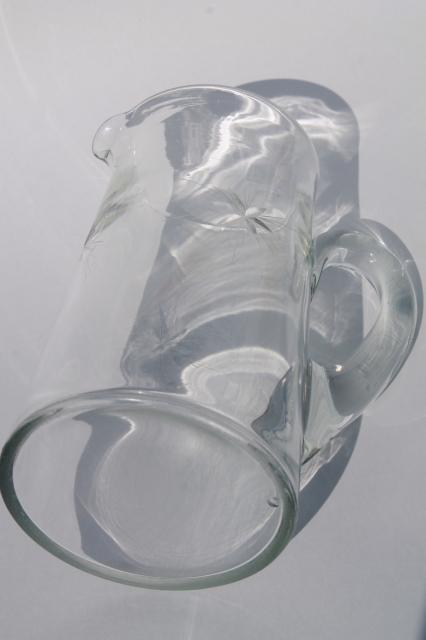 vintage glass pitcher, lemonade or cocktail pitcher w/ wheel cut star starburst pattern