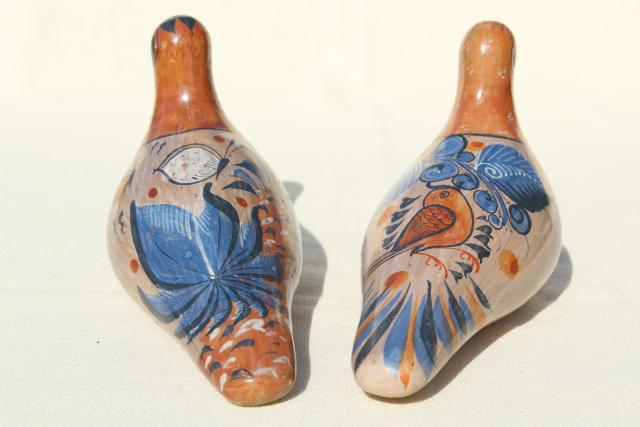 vintage hand painted Mexican pottery doves, burnished clay Tonala birds