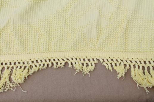 vintage hobnail chenille bedspread, sun yellow cotton candlewick type spread, Bates?