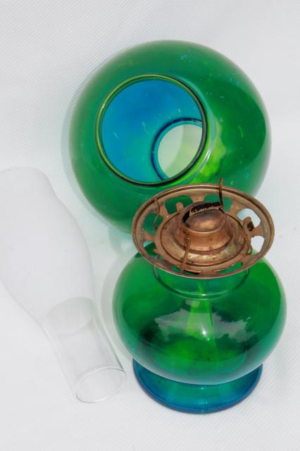 vintage kero oil lamp, gone with the wind parlor lamp w/ blue green tinted glass globe shade