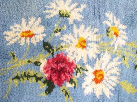 vintage latch-hook rug w/ floral bouquet, white daisies on sky blue