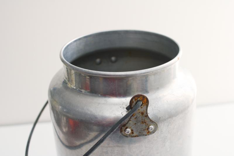 vintage metal milk pail, wire handle cream can - rustic farm primitive flower bucket