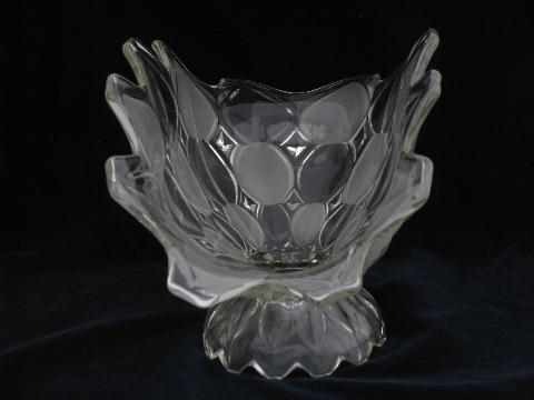 vintage pressed pattern glass banana dish, large old fruit bowl centerpiece stand