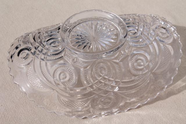 vintage pressed pattern glass fruit basket bowl or banana boat, low stand footed dish