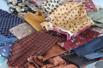 vintage primitive style quilting fabric lot, cotton prints, large pieces, scraps, fat quarters