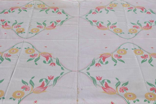 vintage print cotton tablecloths, retro 40s 50s kitchen tablecloth lot