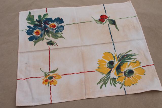 vintage printed cotton kitchen linens, napkins & dish towels w/ bright colors & prints