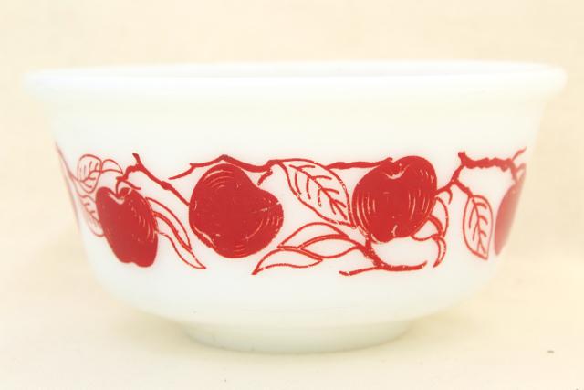 vintage red apples milk glass mixing bowl, Hazel Atlas kitchenware glassware 