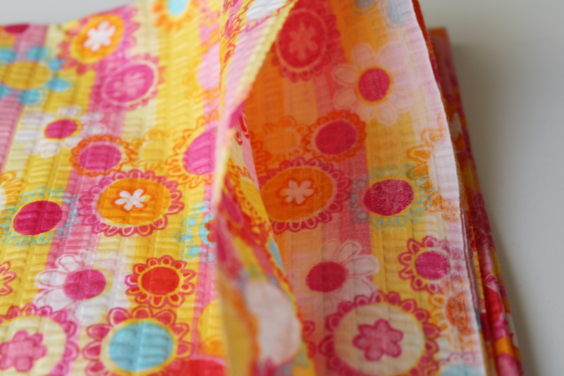 vintage seersucker fabric, crinkle texture cotton w/ bright retro flower print