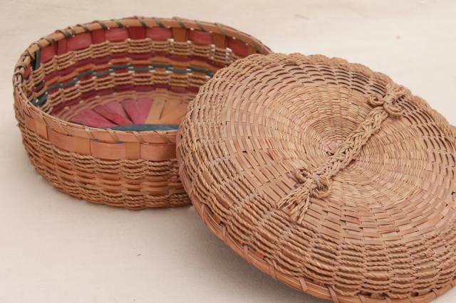 vintage sewing basket, natural color twisted rope texture rush woven reed basket