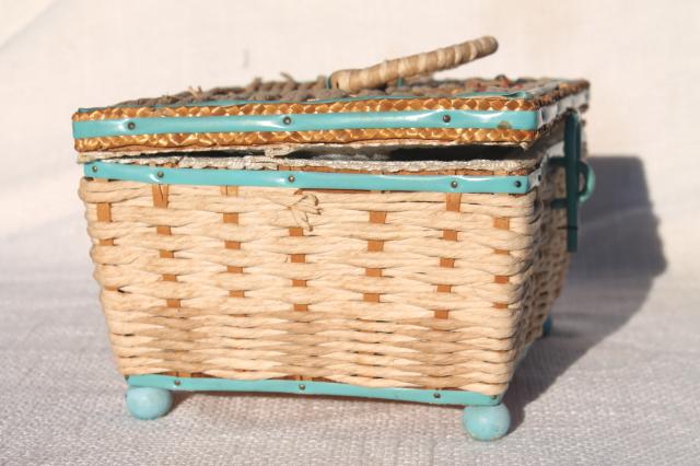 vintage sewing baskets, blue & white wicker weave sewing box lot, shabby chic