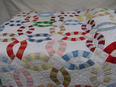 vintage wedding ring quilt, cotton print patchwork blocks, shabby primitive cutter fabric