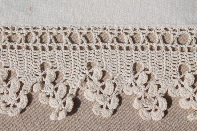 vintage white cotton flat top sheet & pillowcases w/ handmade crochet lace edgings