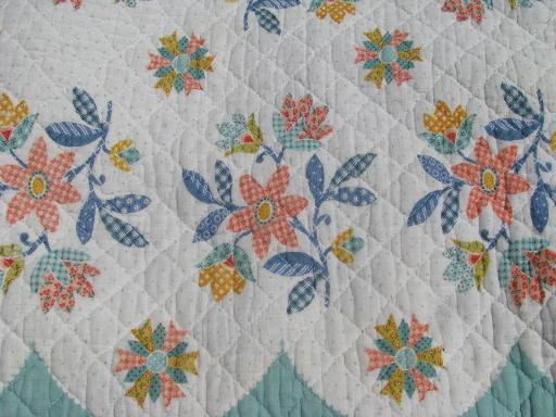 vintage whole cloth quilted cotton bedspread, scallop border album quilt print