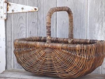 vintage wicker market basket, big old primitive gathering basket 
