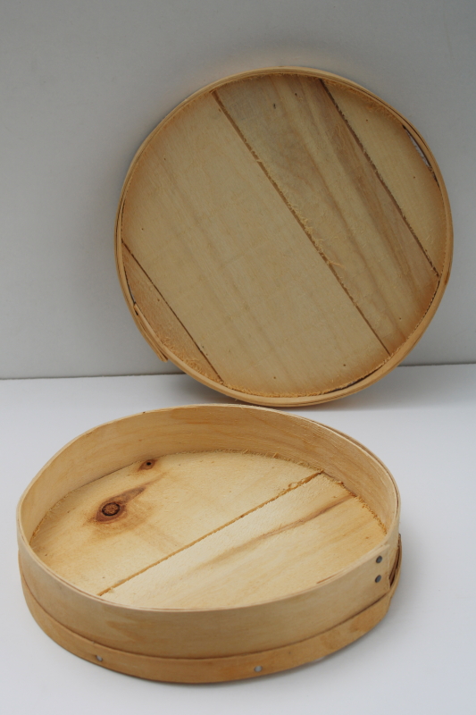 vintage wood cheese box, natural rustic unfinished wood shallow round bandbox for storage or riser