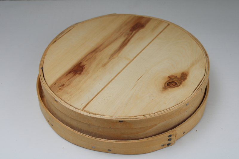 vintage wood cheese box, natural rustic unfinished wood shallow round bandbox for storage or riser