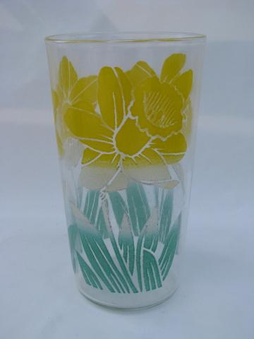 yellow daffodils, vintage kitchen glass pitcher & glasses set, 6 swanky swigs tumblers