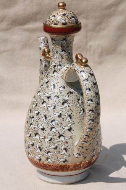 1000 cranes Kutani style porcelain tea pot, vintage hand painted Japan china