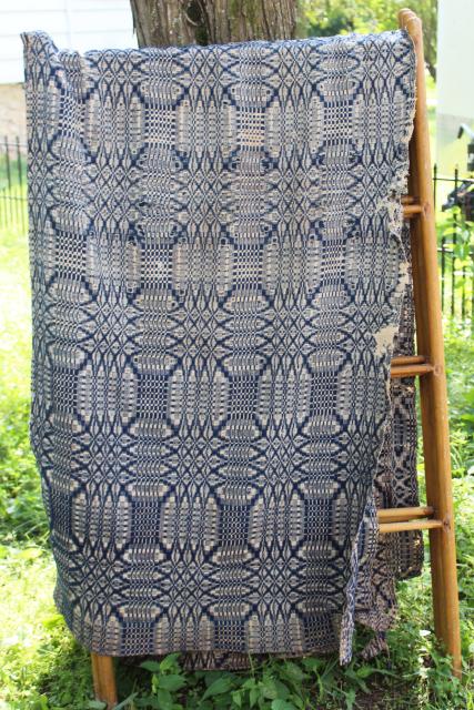 1800s vintage overshot woven wool coverlet, antique blue & white bedspread cutter fabric