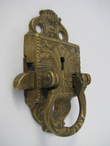 1880s vintage brass door lock w/ ornate embossed design, antique hardware
