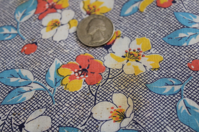 1930s 40s vintage flowered print cotton fabric, flour or feedsack fabric spotted