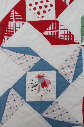 1930s - 40s vintage pinwheel quilt, cotton feed sack print patchwork quilt