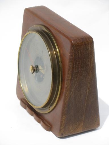 1930s vintage Airguide barometer, brass and mahogany case Fee and Stemwedel