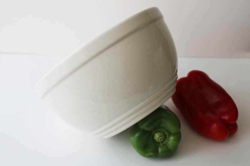 1930s vintage Knowles Utility Ware pottery, big deep mixing bowl plain white china