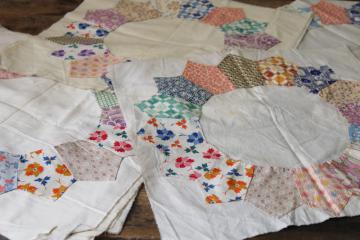 1930s vintage dresden plate quilt blocks, all depression era cotton print fabrics