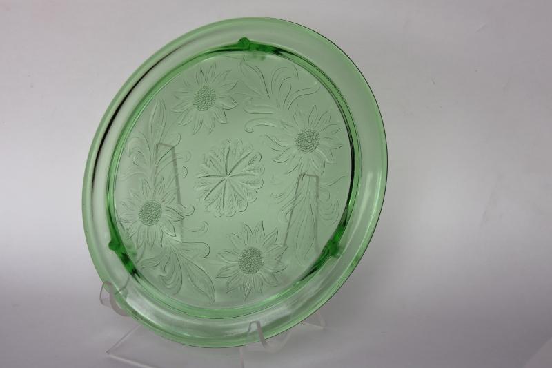 1930s vintage green glass cake plate w/ flowers, depression era premium from flour sacks