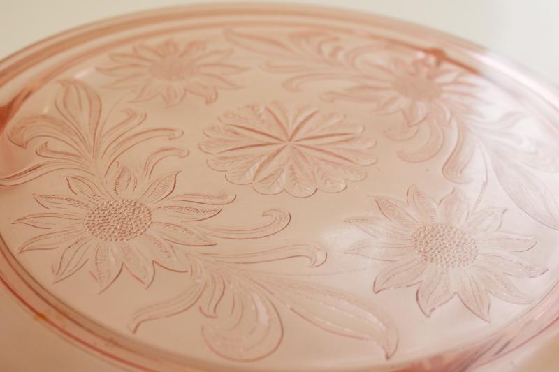 1930s vintage pink depression glass cake plate, Jeannette sunflower daisy pattern 